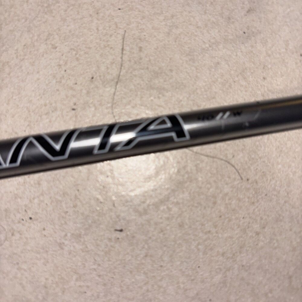 Callaway Rogue 4 Hybrid 24* Aldila Quaranta 40g Ladies Graphite Womens RH - Picture 8 of 9